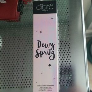 Ciate London dewy spritz